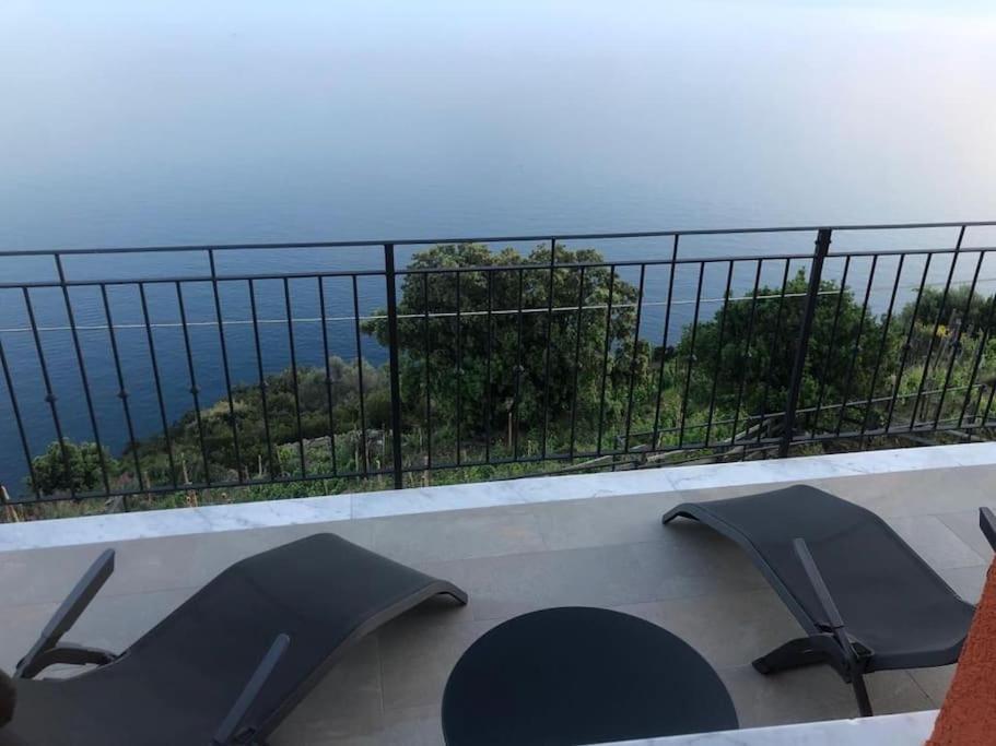 Orangehouse Cinque Terre. Private Parking Holiday home