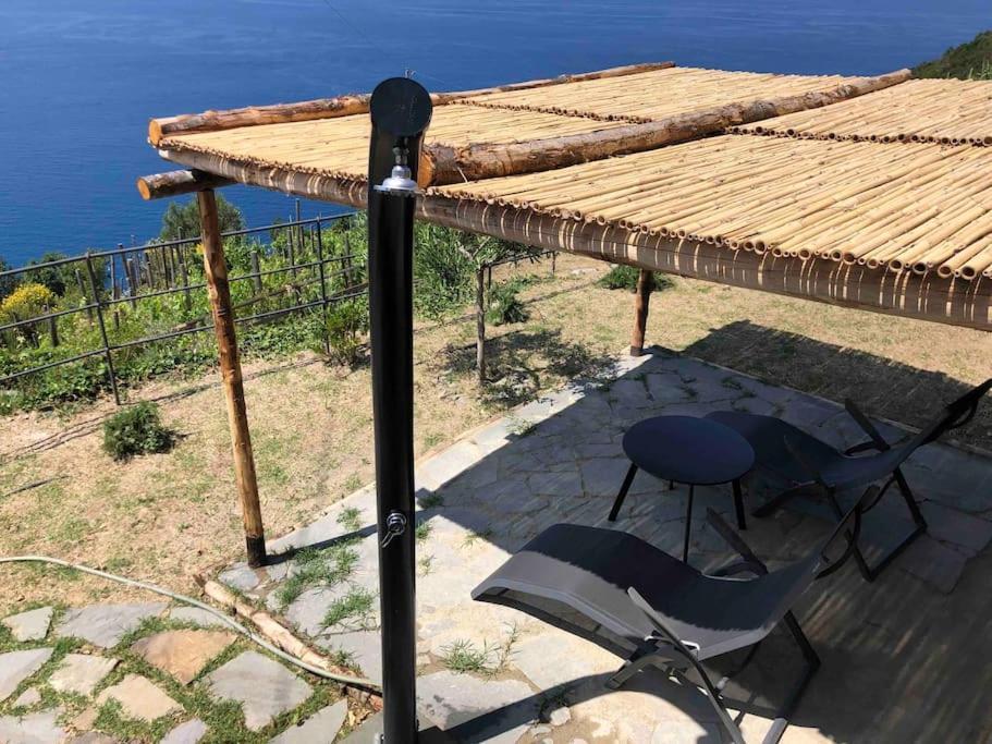 Holiday home Orangehouse Cinque Terre. Private Parking Riomaggiore