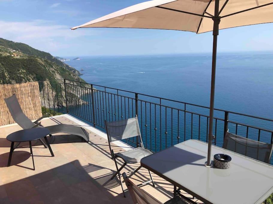 Orangehouse Cinque Terre. Private Parking *