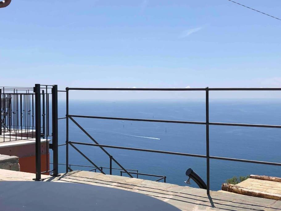 Ferienhaus Orangehouse Cinque Terre. Private Parking