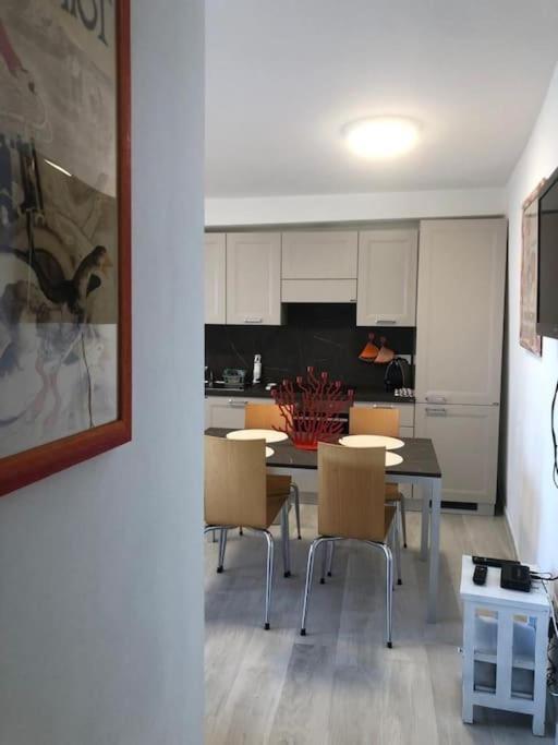 Orangehouse Cinque Terre. Private Parking * Riomaggiore