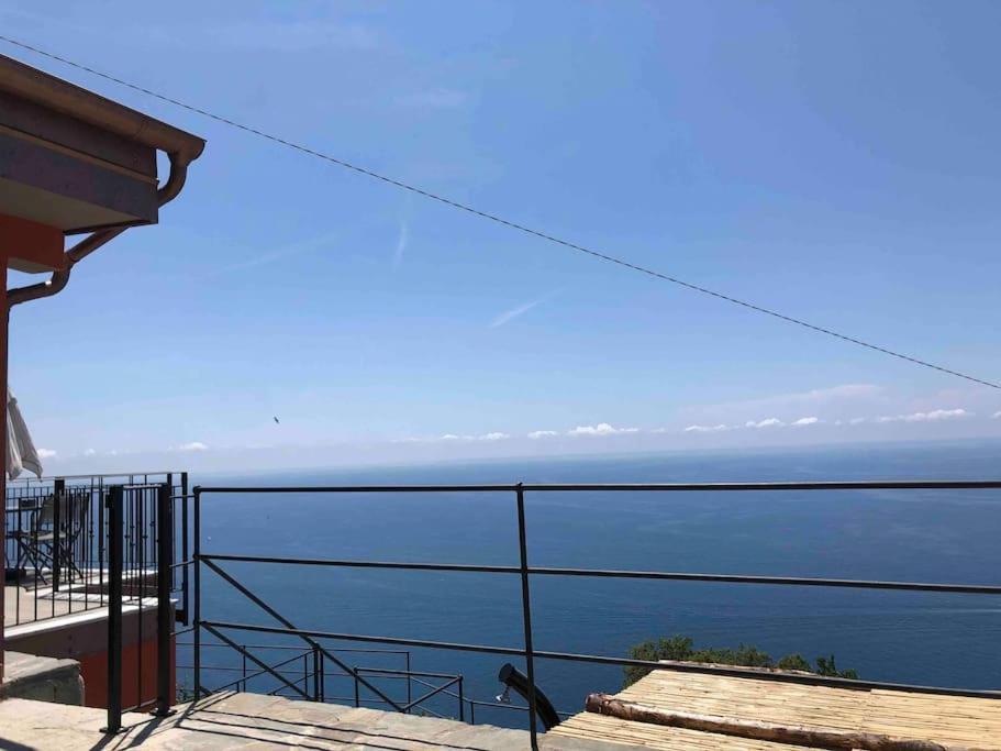 Orangehouse Cinque Terre. Private Parking * Riomaggiore