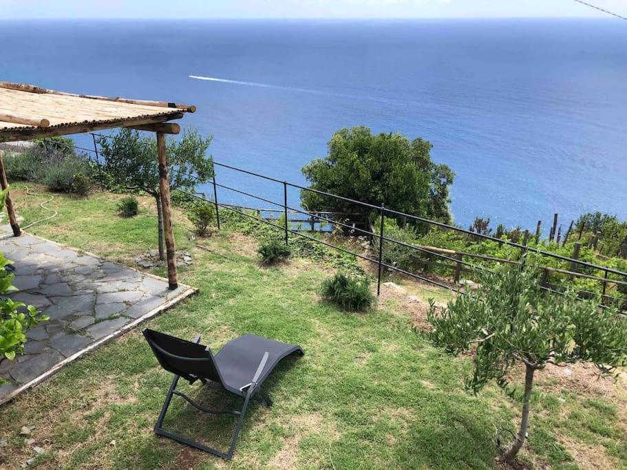Ferienhaus Orangehouse Cinque Terre. Private Parking